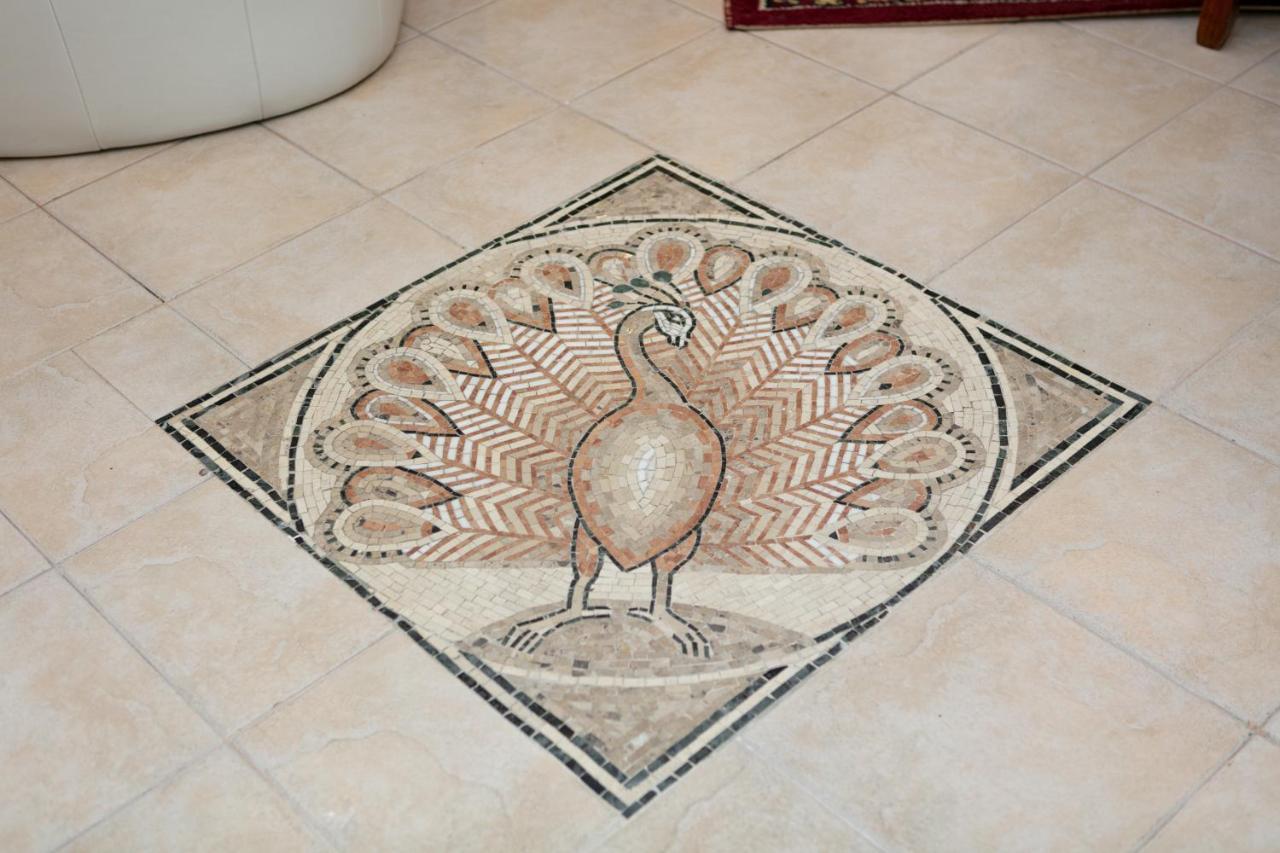 Spacious City Paradise - 3Br Apt In The Heart Of Tiranë Luaran gambar
